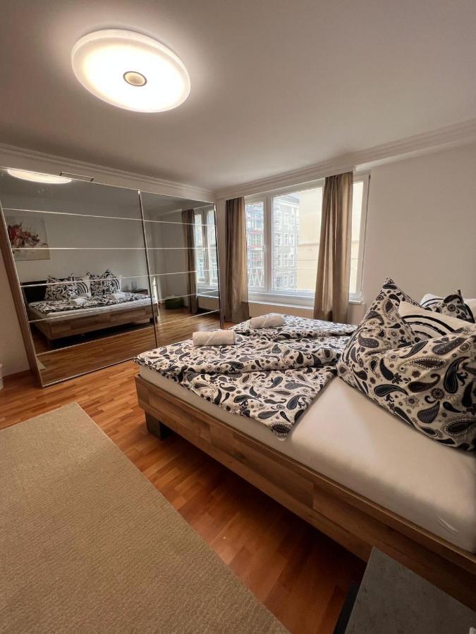 Monterey Apartment Viena Exterior foto